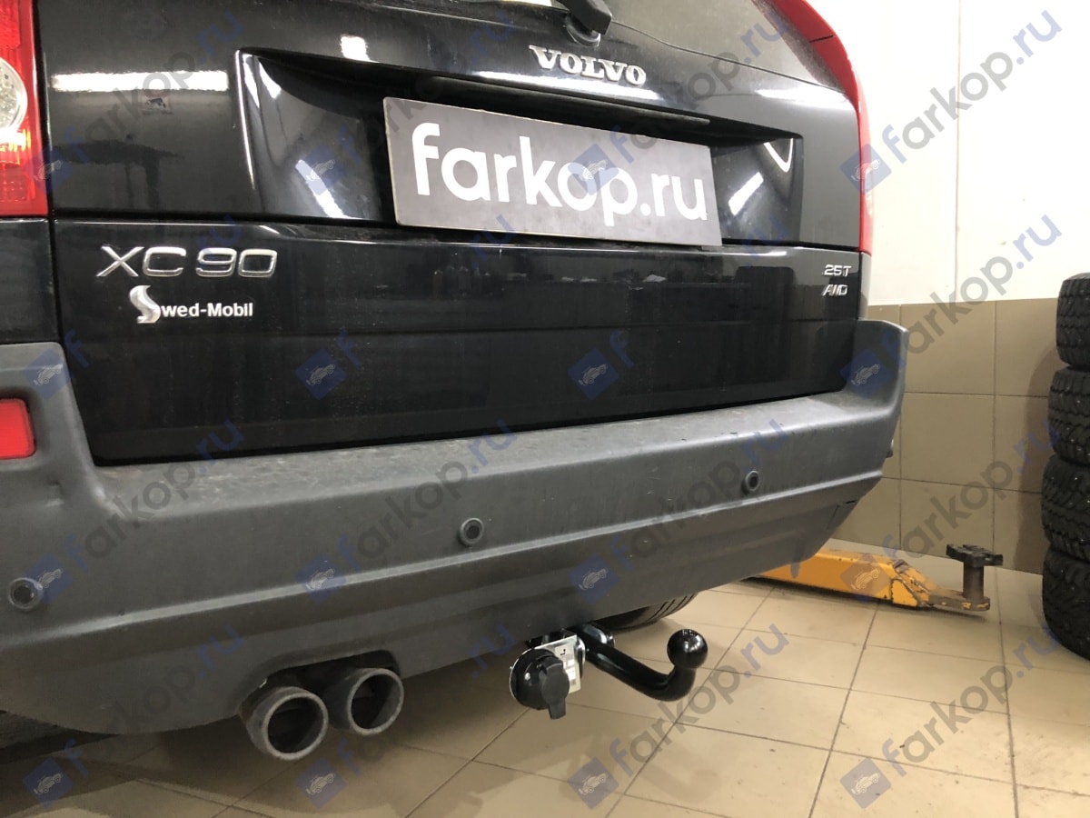 Установили фаркоп Лидер Плюс для Volvo XC90 2006 г.в.