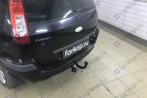 Установили фаркоп Лидер Плюс для Ford Fusion 2008 г.в.