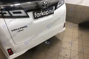 Установили фаркоп Motodor для Toyota Vellfire 2019 г.в.