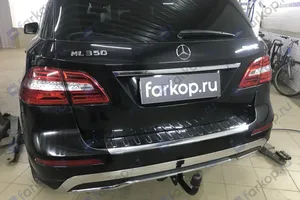Установили фаркоп Auto-Hak для Mercedes M-class 2014 г.