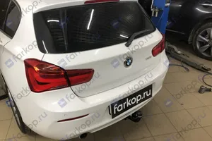 Установили фаркоп Aragon для BMW 1 серия 2017 г.в.