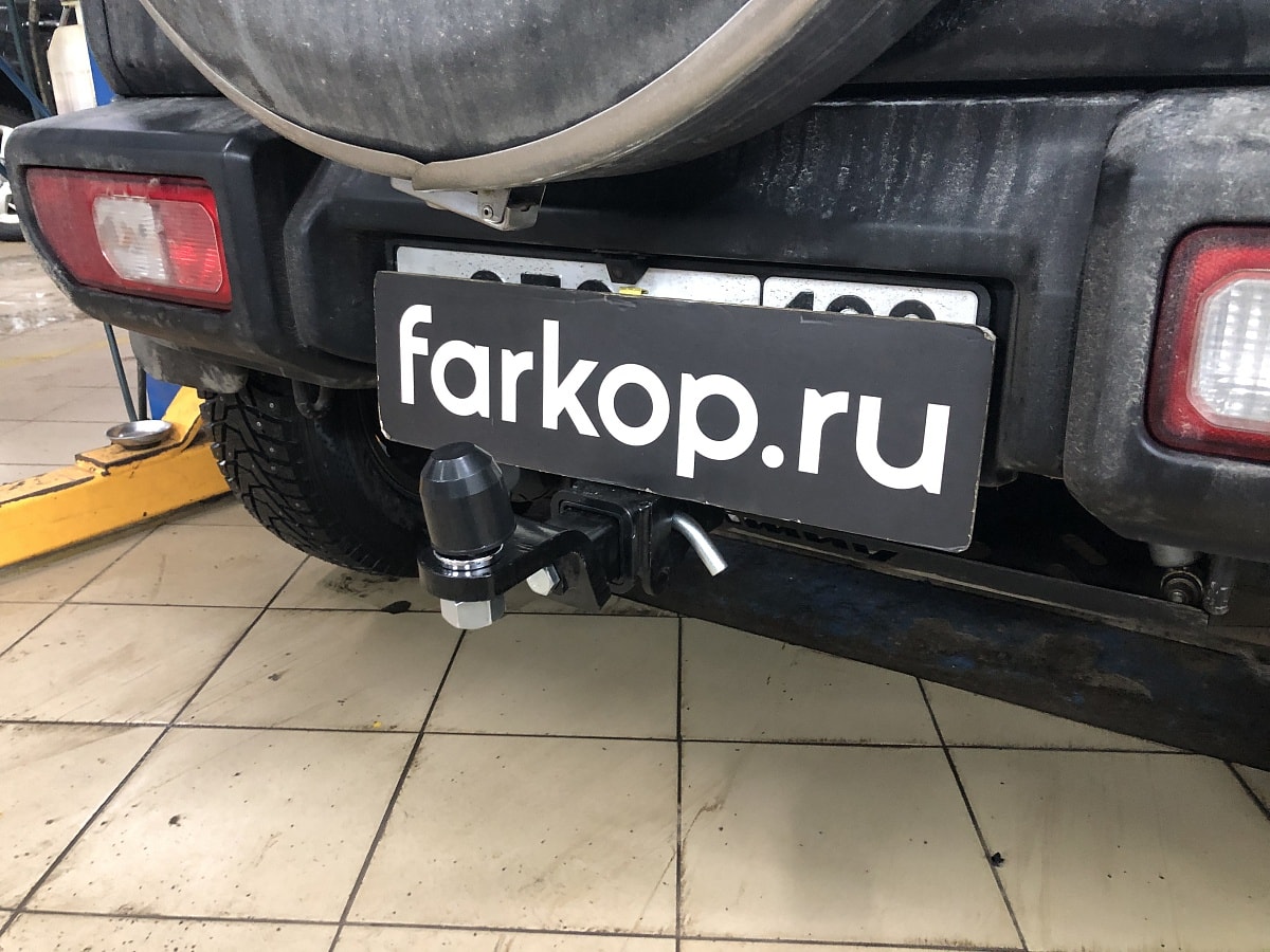 Установили фаркоп TowRus для Suzuki Jimny 2020 г.в