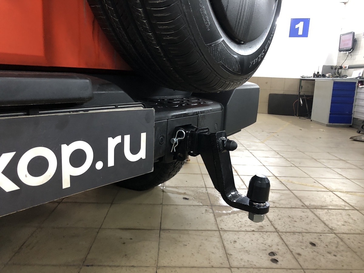 Установили фаркоп TowRus для Tank 300 2024 г.в