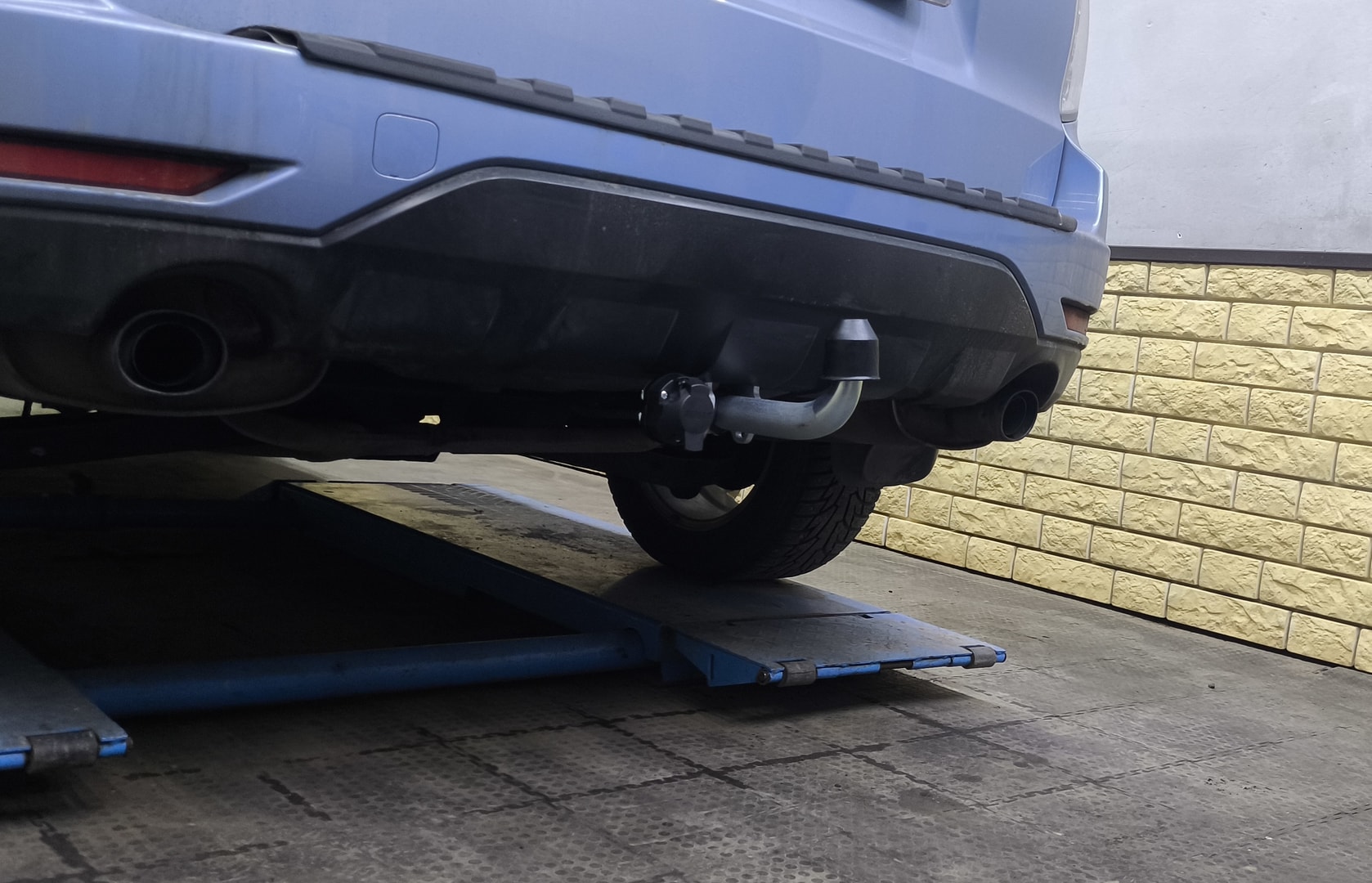 Установили фаркоп Galia для Subaru Forester 2007-2013 г. в.