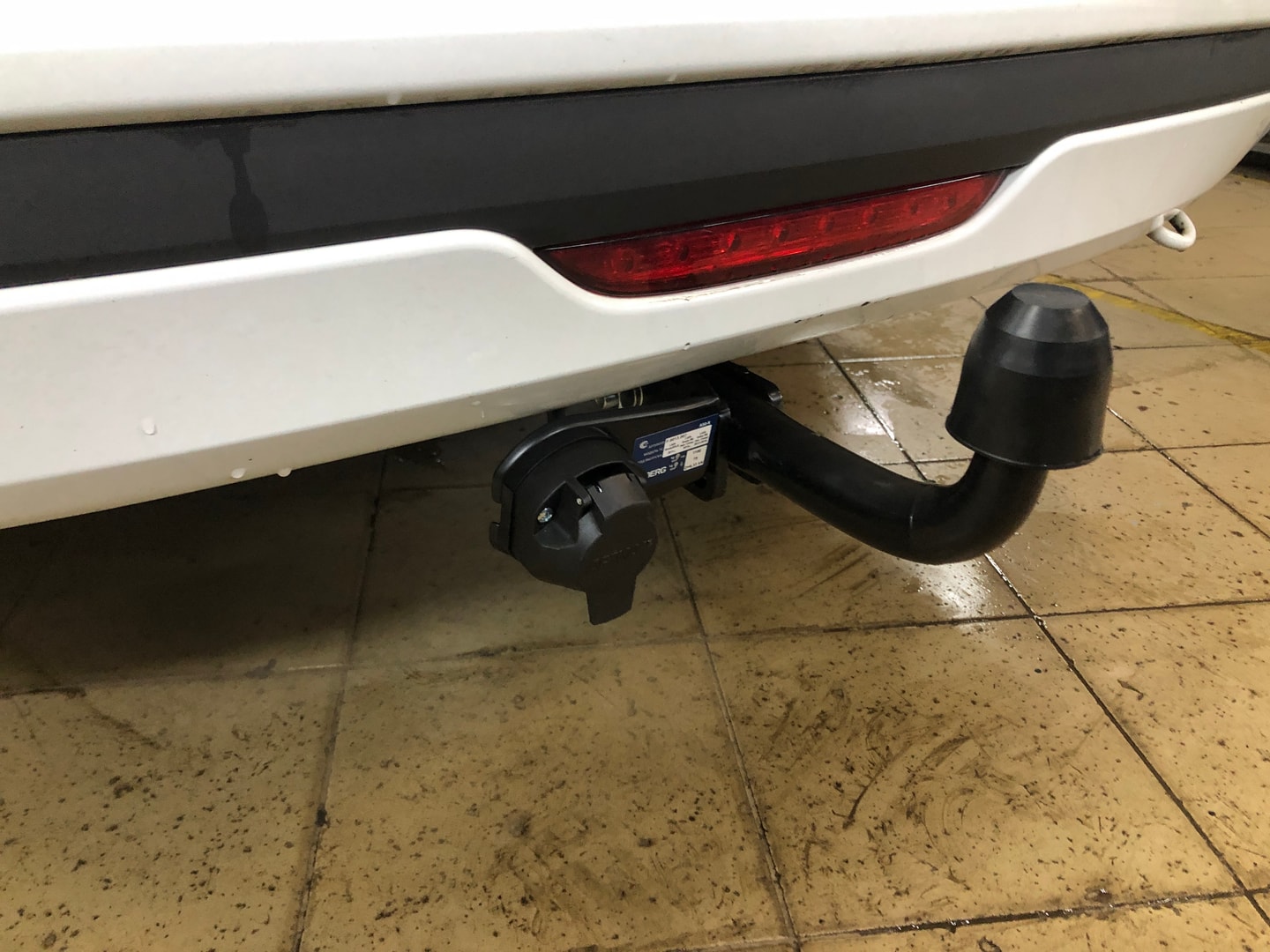 Установили фаркоп Berg для Lada Granta 2012-2025 г. в. Установили фаркоп Berg для Lada Granta 2012-2025 г. в.