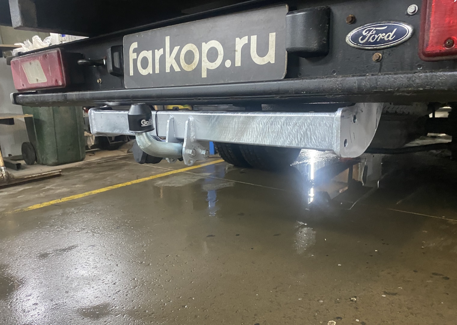 Установили фаркоп Galia для Ford Transit 2014-2026 г. в. Установили фаркоп Galia для Ford Transit 2014-2026 г. в.