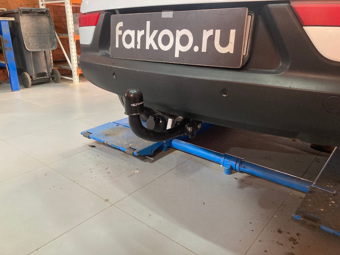 Установили фаркоп Steinhof для Kia Sportage 2010-2015 г. в. Установили фаркоп Steinhof для Kia Sportage 2010-2015 г. в.