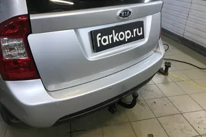 Установили фаркоп Auto-Hak для Kia Carens 2006-2012 г. в.
