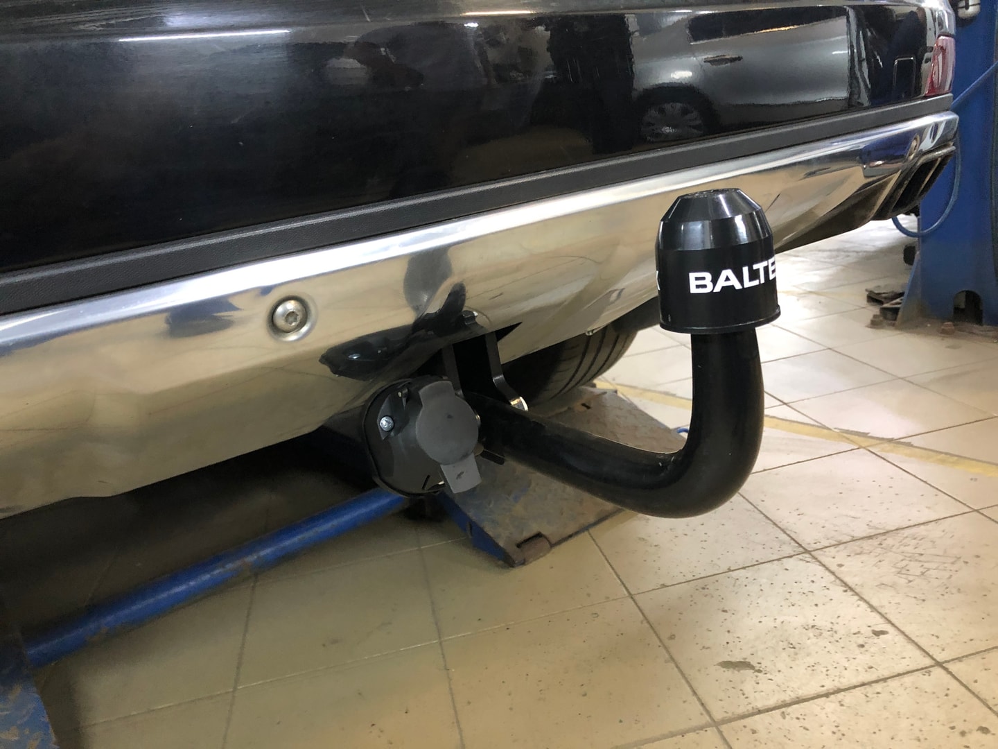 Установили фаркоп Baltex для Mercedes GL-class 2006-2012 г. в.