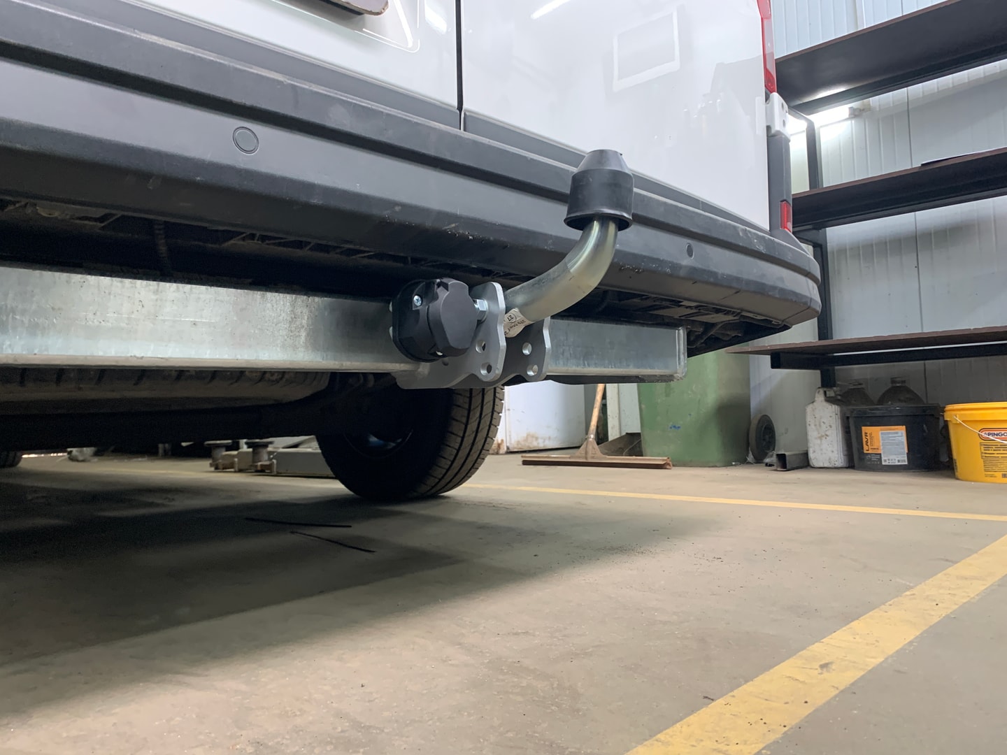 Установили фаркоп Galia для Volkswagen Crafter 2017-2026 г. в. Установили фаркоп Galia для Volkswagen Crafter 2017-2026 г. в.