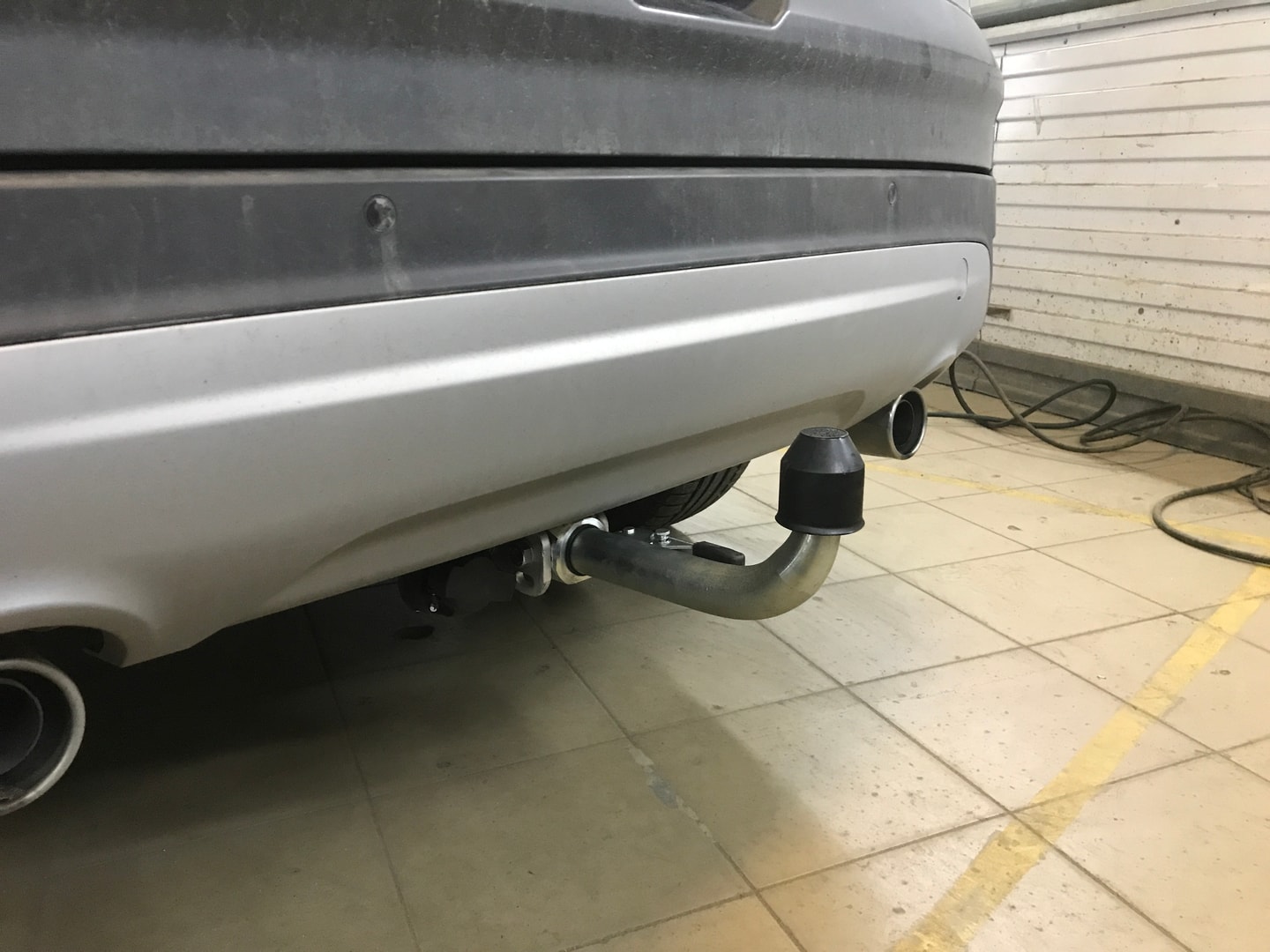 Установили фаркоп Galia для Ford Kuga 2013-2019 г.в. Установили фаркоп Galia для Ford Kuga 2013-2019 г.в.