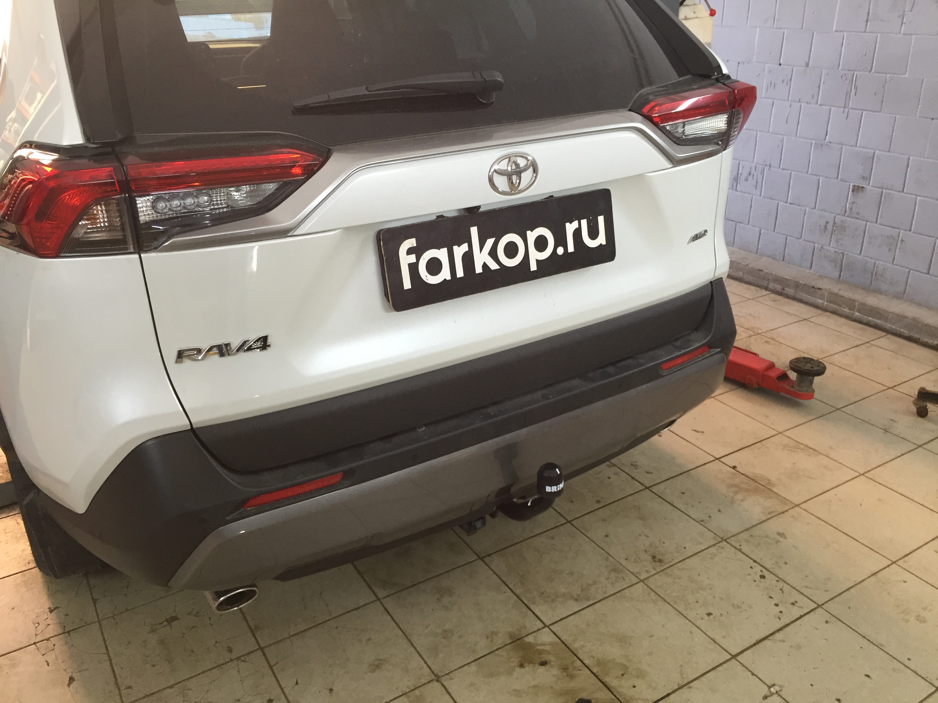 Фаркоп Brink для Toyota RAV4 (A5) 2019- 663300 в 