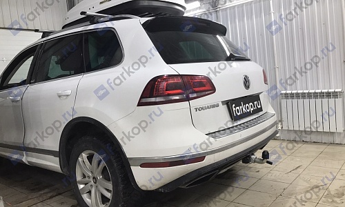Установили фаркоп Galia для Volkswagen Touareg 2017 г.