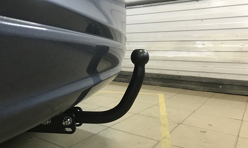 Установили фаркоп Лидер Плюс для Chevrolet Cruze (седан) 2013 г.в.