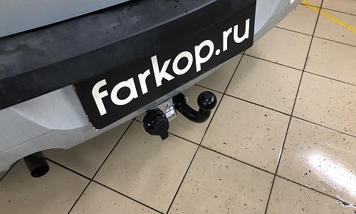 Установили фаркоп Лидер Плюс для Renault Logan (седан) 2007 г.в.