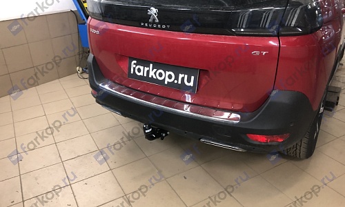 Установили фаркоп Brink для Peugeot 5008 2021 г.в.