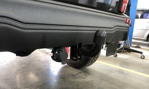 Установили фаркоп Sheriff для Lada Niva Legend 2021-2026 г. в.