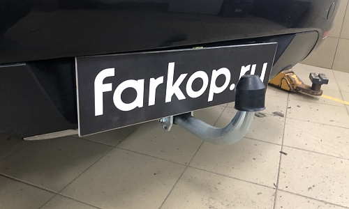 Установили фаркоп Galia для Peugeot 508 2011-2018 г.в.