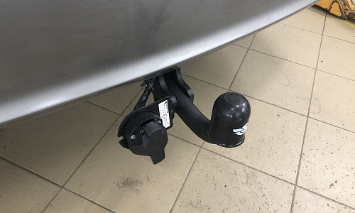 Установили фаркоп Steinhof для Toyota Highlander 2019 г.в.