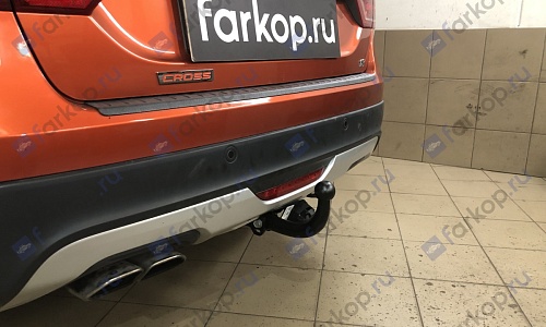 Установили фаркоп Oris для Lada Vesta SW Cross 2019 г.в.