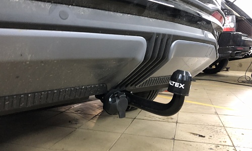 Установили фаркоп Baltex для Geely Atlas 2023 г.в.