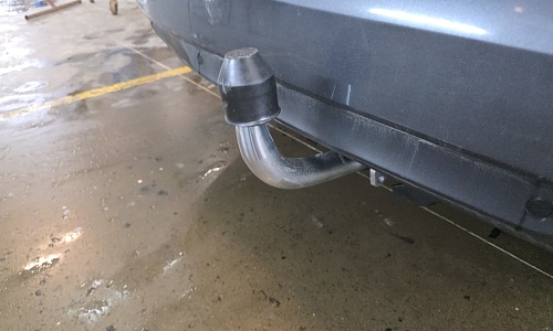 Установили фаркоп Galia для Renault Megane GrandTour (универсал) 2016- г. в.