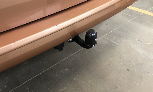 Установили фаркоп Steinhof для Volkswagen Multivan T6 2015-2025 г.в.