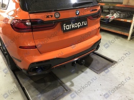 Установили фаркоп Steinhof для BMW X7 2019 г.