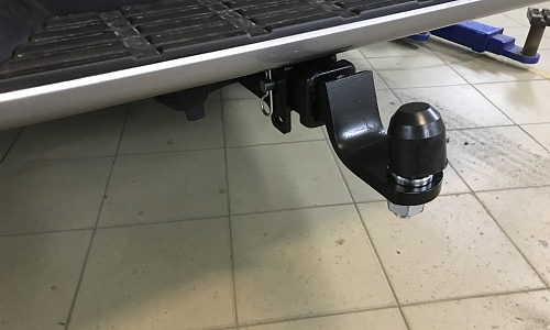 Установили фаркоп Berg для Mitsubishi L200 2024-2026 г. в.