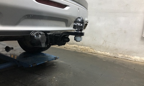 Установили фаркоп TowRus для EXEED VX 2024 г.в.