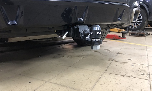 Установили фаркоп TowRus для BMW X6 2019 г.в.