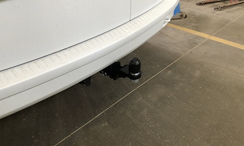 Установили фаркоп TowRus для Lada Largus 2012-2025 г. в.