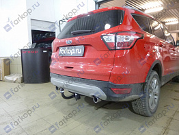 Установлен фаркоп Bosal на Ford Kuga 2