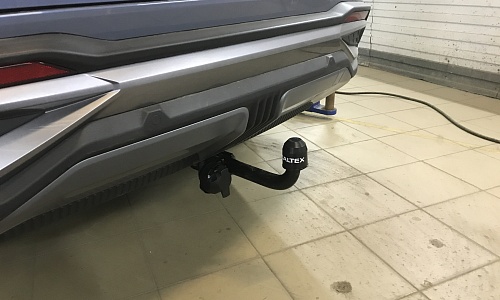 Установили фаркоп Baltex для Geely Atlas 2023-2026 г. в.