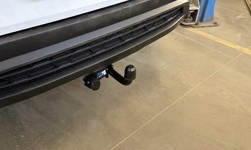 Установили фаркоп Berg для Solaris HC 2024-2026 г. в.