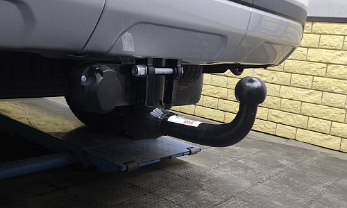 Установили фаркоп Oris для Toyota Land Cruiser J300 2021-2025 г. в.