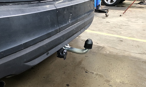 Установили фаркоп Galia для Volvo S60 2011 г.в.