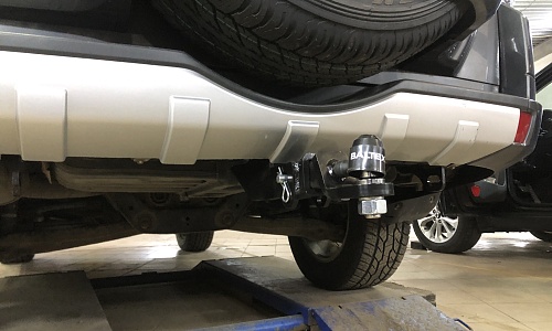 Установили фаркоп TowRus для Mitsubishi Pajero 2008-2026 г.в.