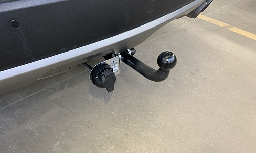 Установили фаркоп Лидер Плюс для Hyundai Santa Fe 2012-2018 г. в.