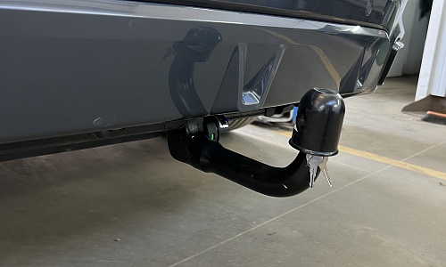 Установили фаркоп Steinhof для BMW X6 2019 г.в.