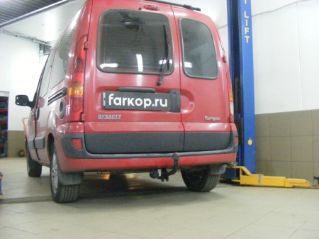 Фаркоп Aragon для Renault Kangoo (4X4, искл. Maxi) 1997-2008 E5218CA в 