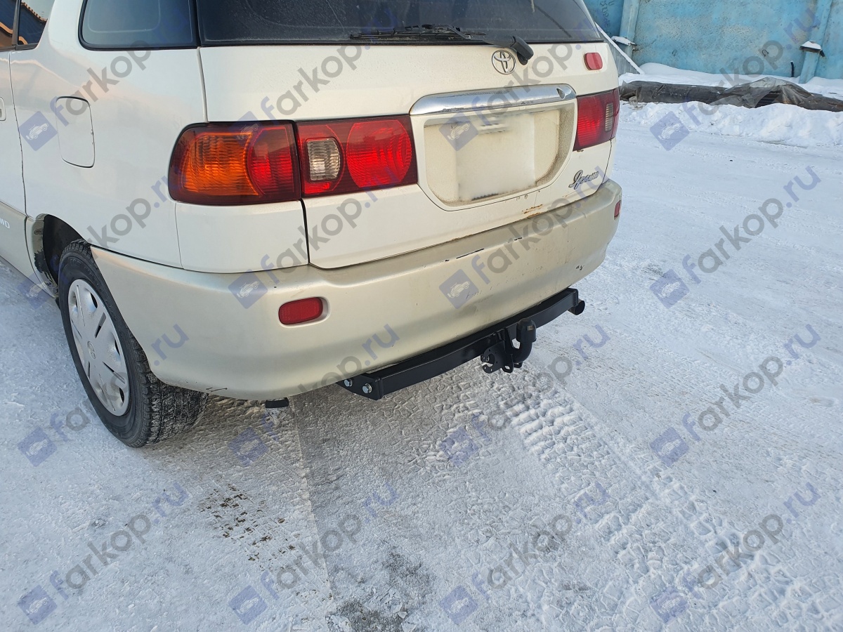 Фаркоп Уникар для Toyota Ipsum 1995-2001 22256A в 