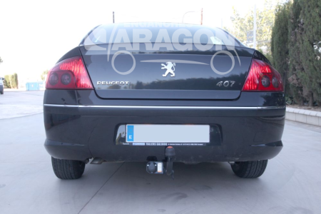 Фаркоп Aragon для Peugeot 407 2004-2011 E4719AA в 