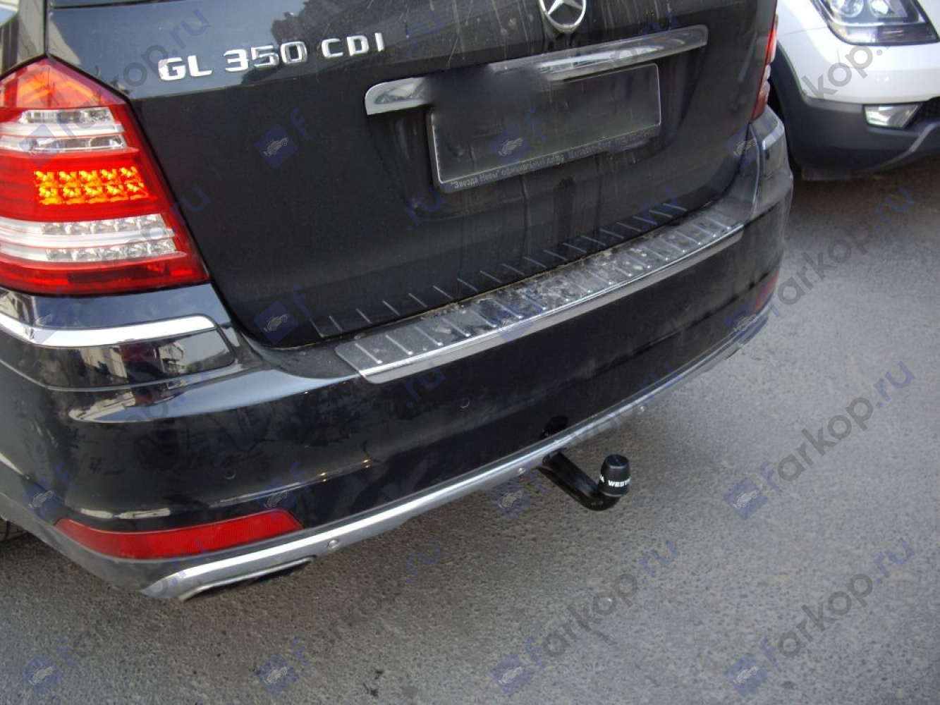 Фаркоп Westfalia для Mercedes GL-сlass 2006-2012 (кроме авто с лючком в бампере) 313421600001 в 
