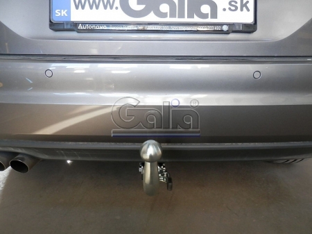 Фаркоп Galia для Volkswagen Golf (Sportsvan) 2013-2019 V075C в 