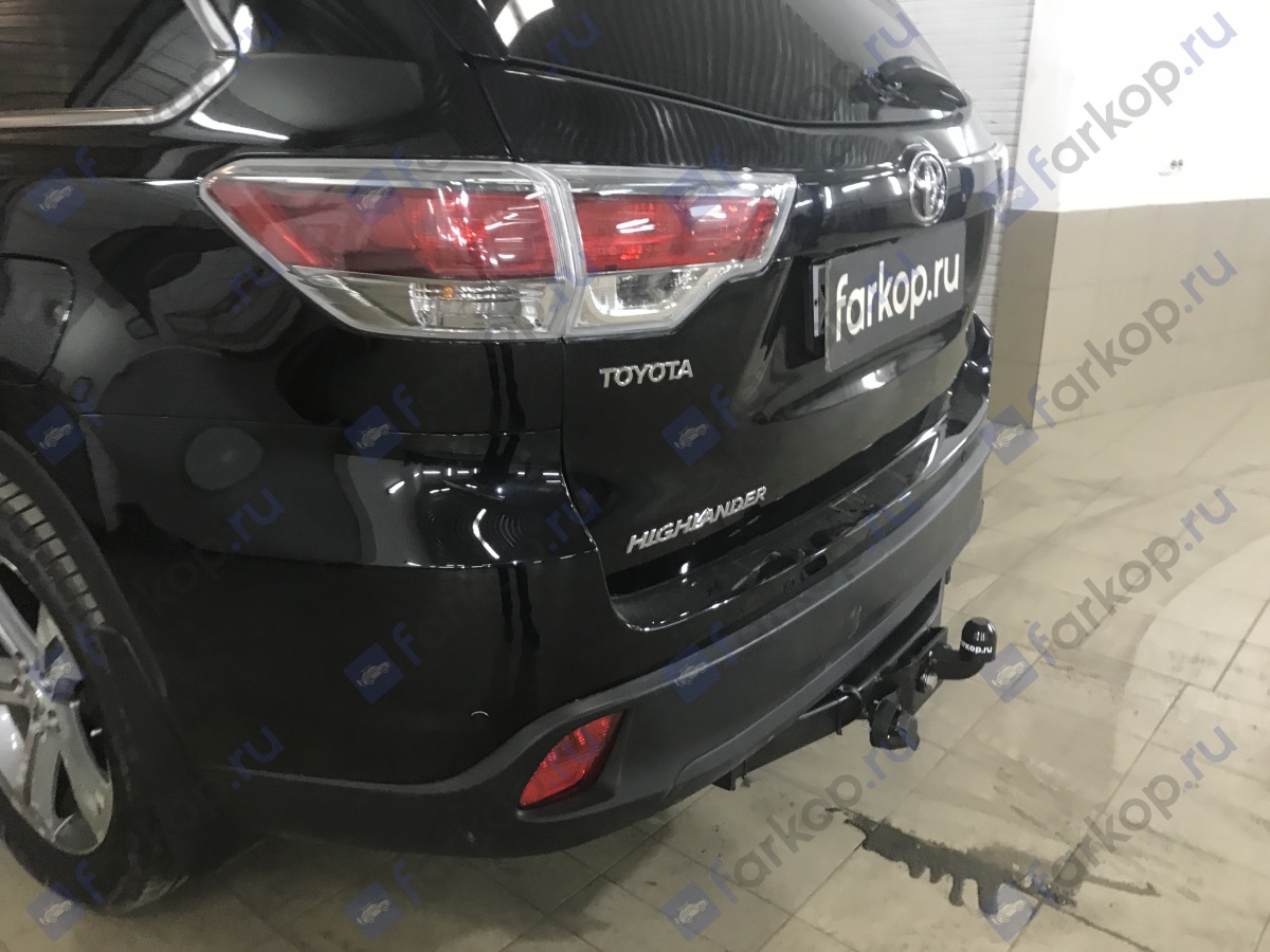 Фаркоп Трейлер для Toyota Highlander 2014-2020 7850 в 