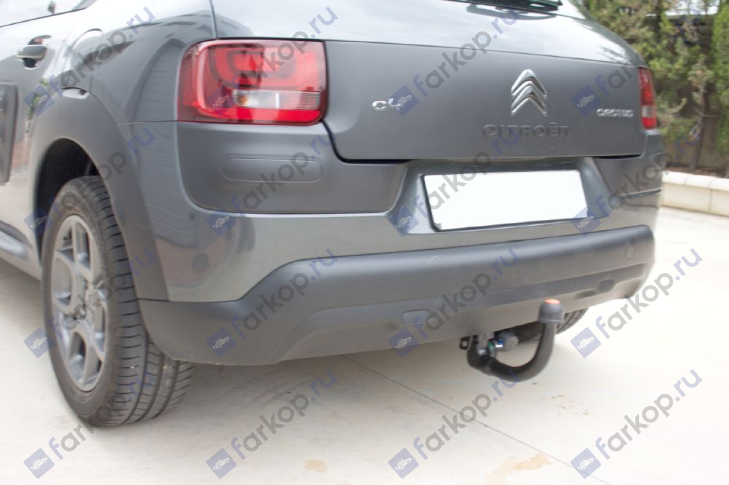 Фаркоп Aragon для Citroen C4 Cactus 2014- E1227AV в 