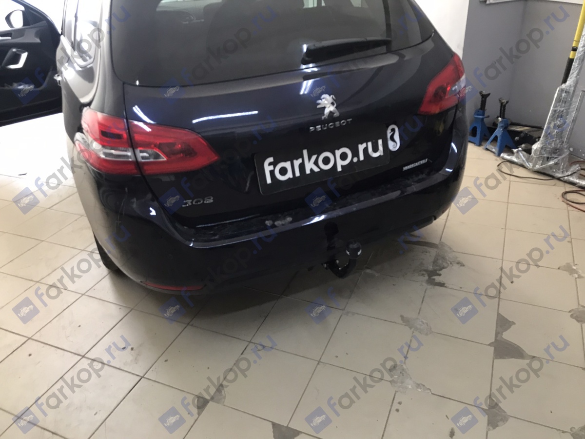 Фаркоп Brink для Peugeot 308 (универсал) 2014- 573600 в 