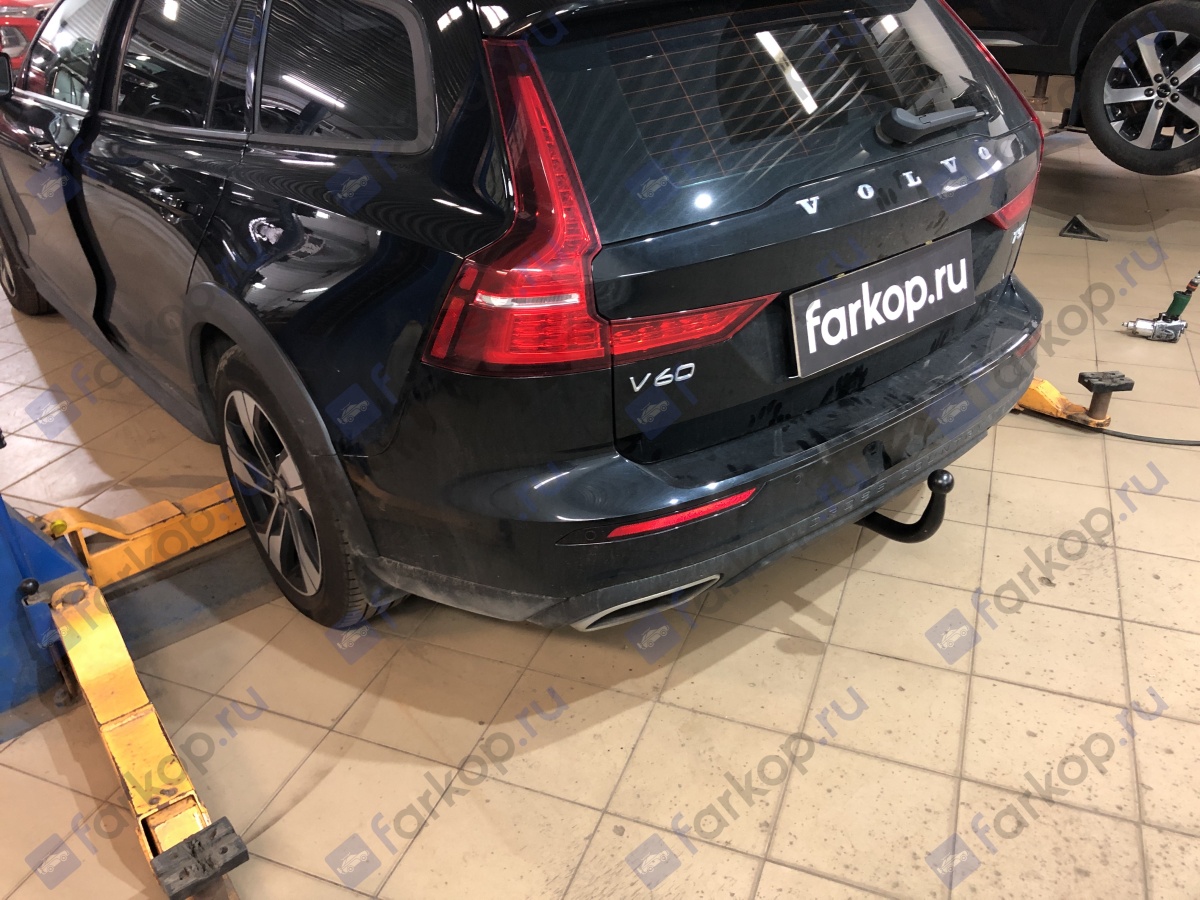 Фаркоп Steinhof для Volvo V60 2018- V-317 в 