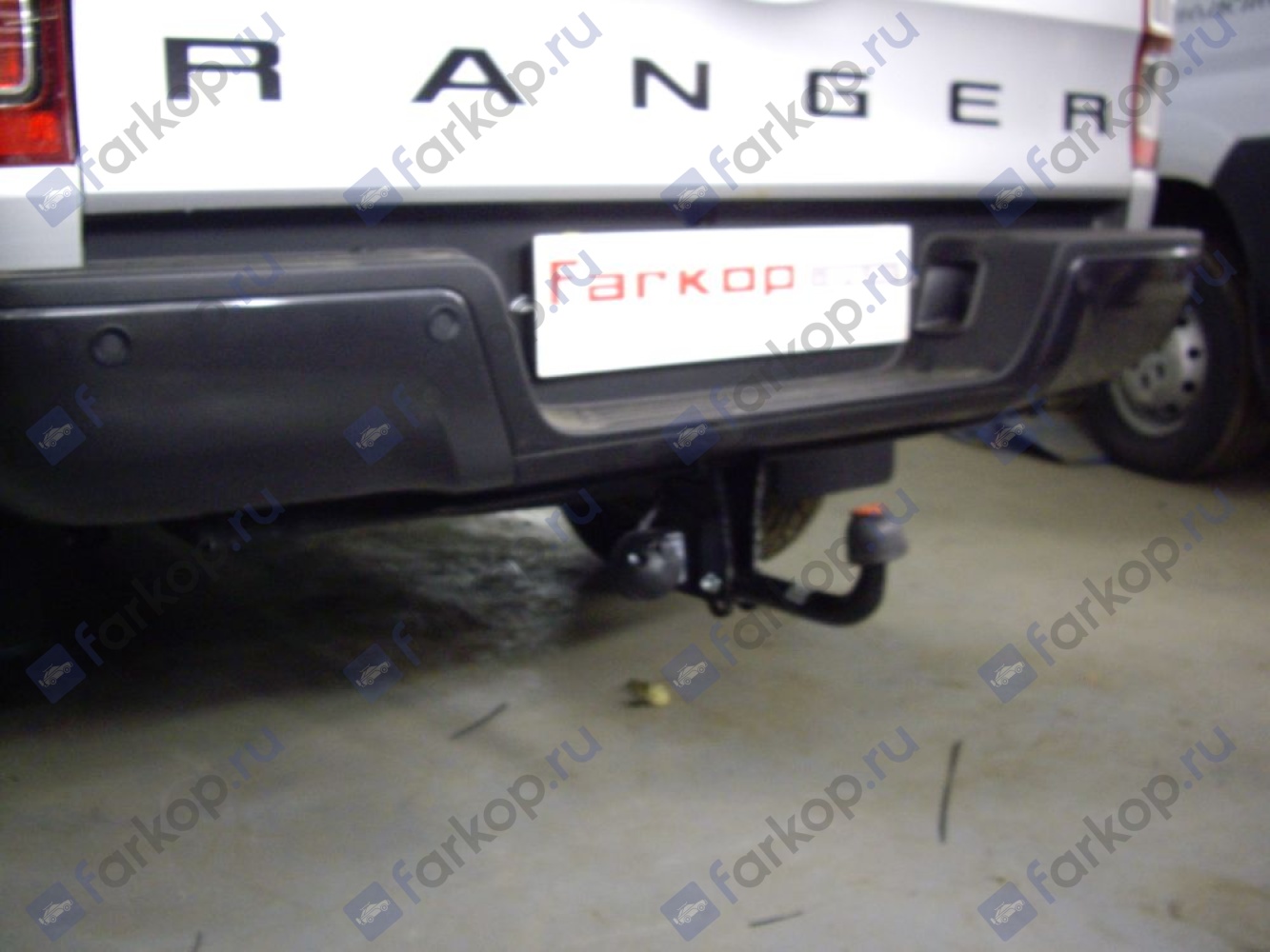 Фаркоп Aragon для Ford Ranger (4WD) 2011-2022 E2015CA в 